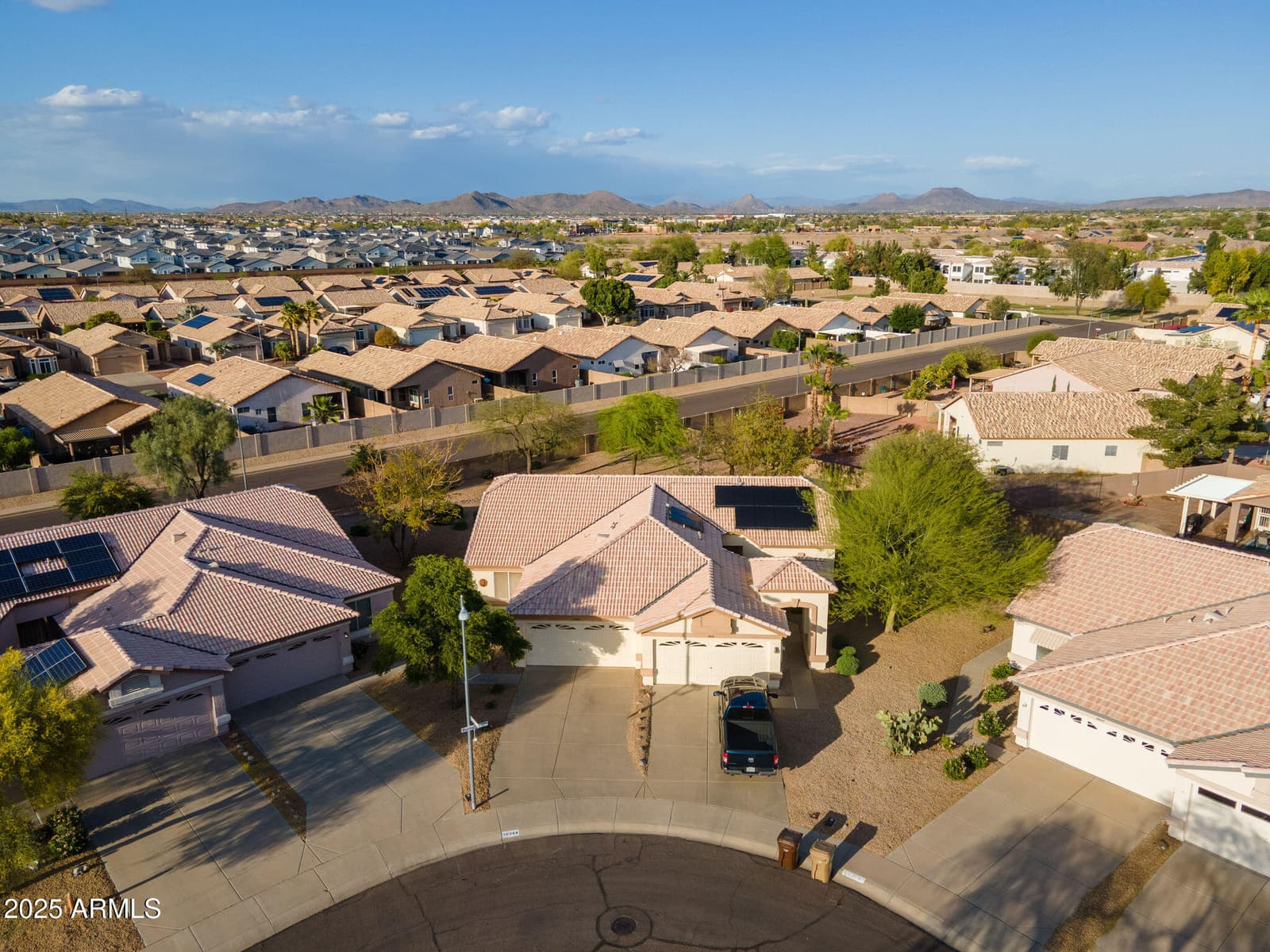 10344 W BURNETT Road, Peoria, AZ 85382 — photo 17 of 37