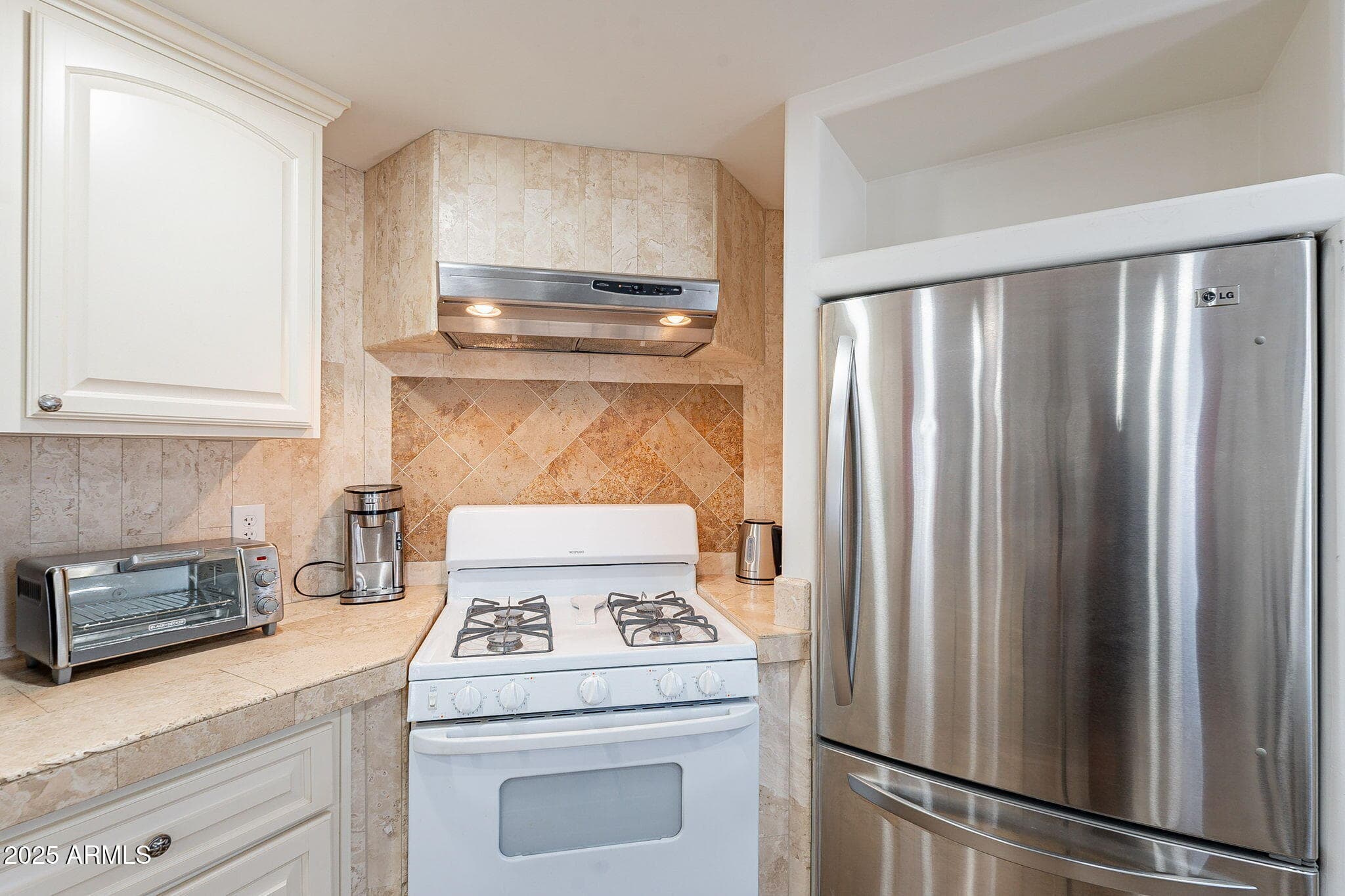 15606 S GILBERT Road 63, Chandler, AZ 85225 — photo 10 of 21