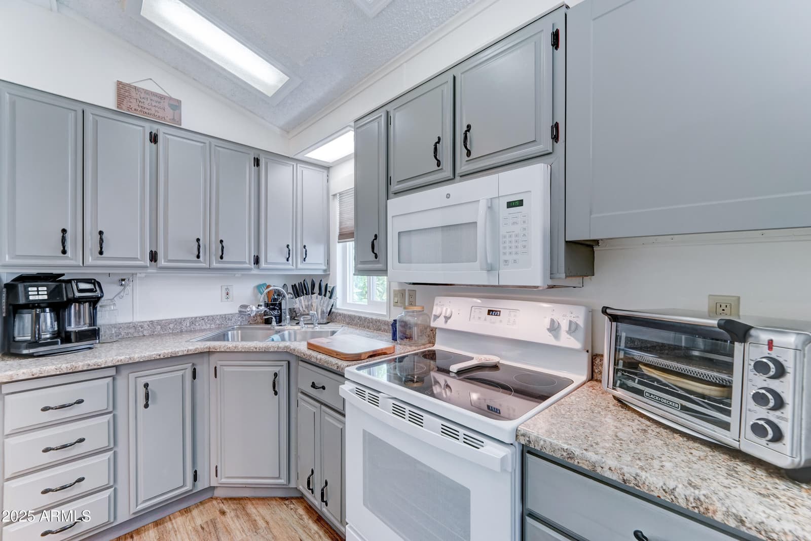 111 S GREENFIELD Road 400, Mesa, AZ 85206 — photo 13 of 35