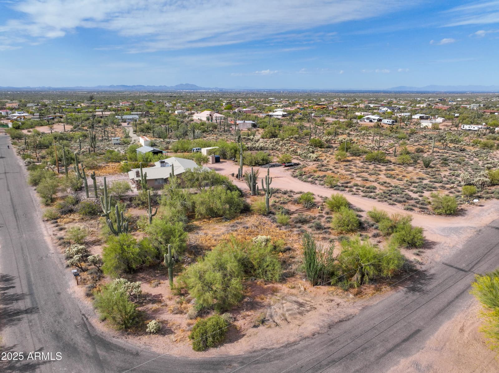 1325 E TONTO Street, Apache Junction, AZ 85119 — photo 11 of 25