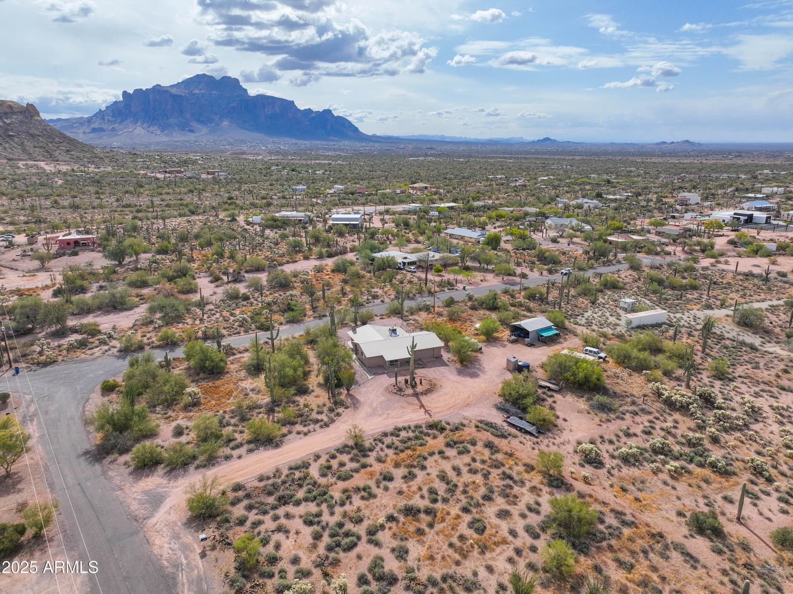 1325 E TONTO Street, Apache Junction, AZ 85119 — photo 17 of 25