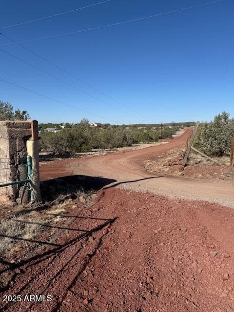 411 W Edgewood Drive, Williams, AZ 86046 — photo 5 of 15