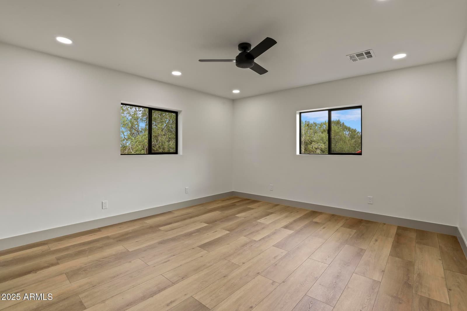 169 N Lee's Way, Payson, AZ 85541 — photo 13 of 37