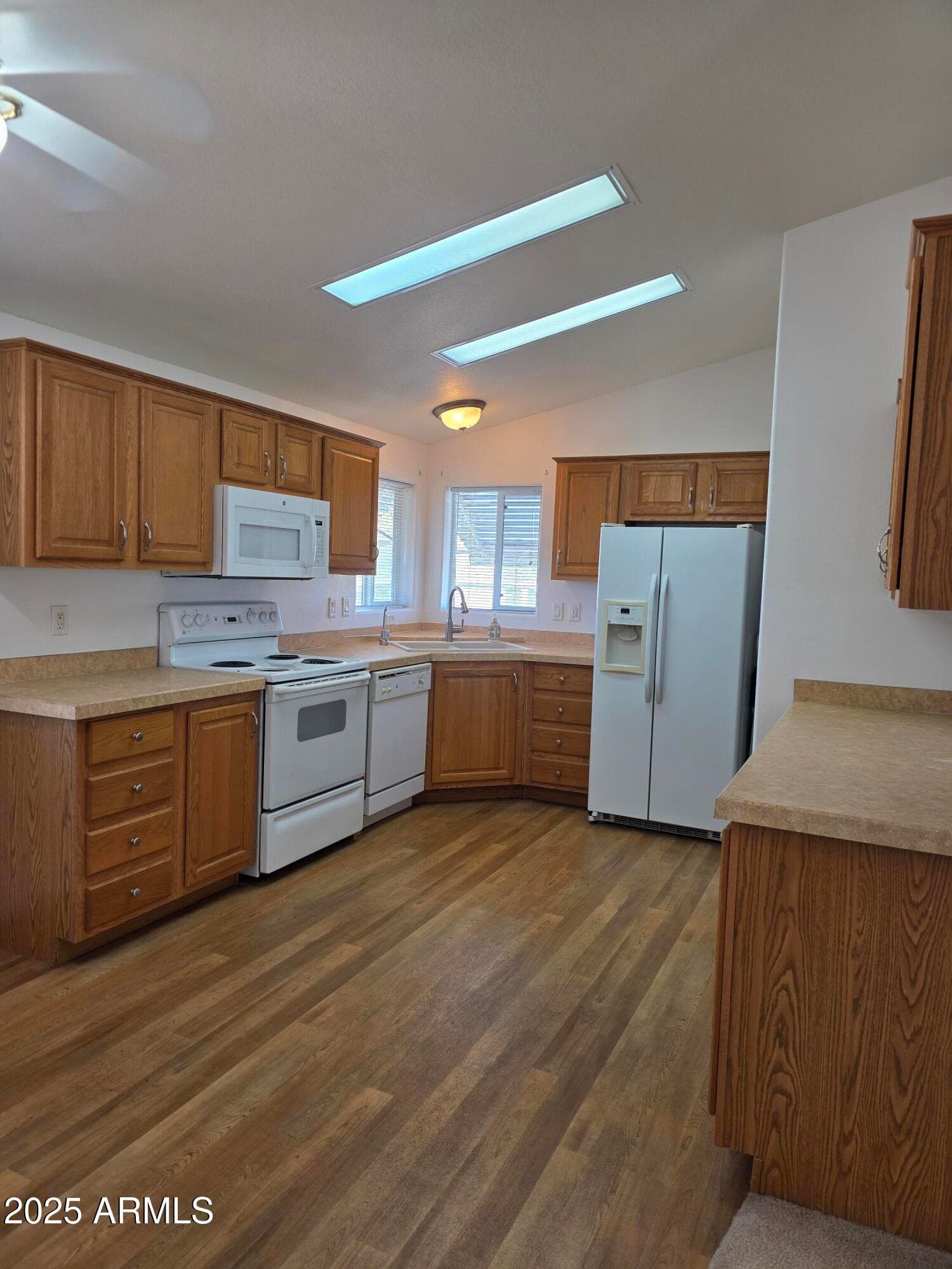 2233 E BEHREND Drive 211, Phoenix, AZ 85024 — photo 11 of 42