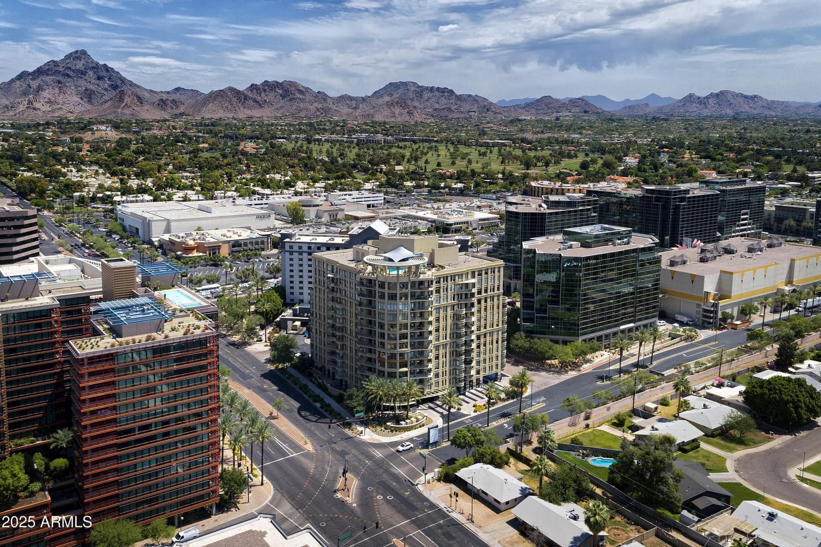 2402 E ESPLANADE Lane 204, Phoenix, AZ 85016 — photo 12 of 46