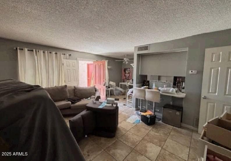 5002 N 41ST Avenue, Phoenix, AZ 85019 — photo 6 of 17