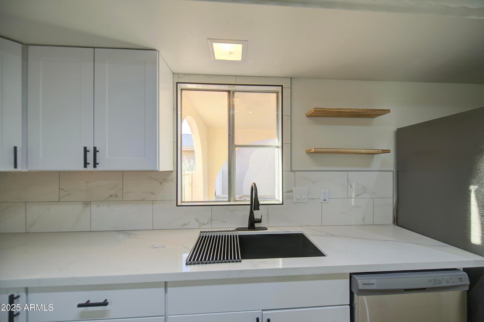 26405 S SNEAD Drive, Sun Lakes, AZ 85248 — photo 12 of 29