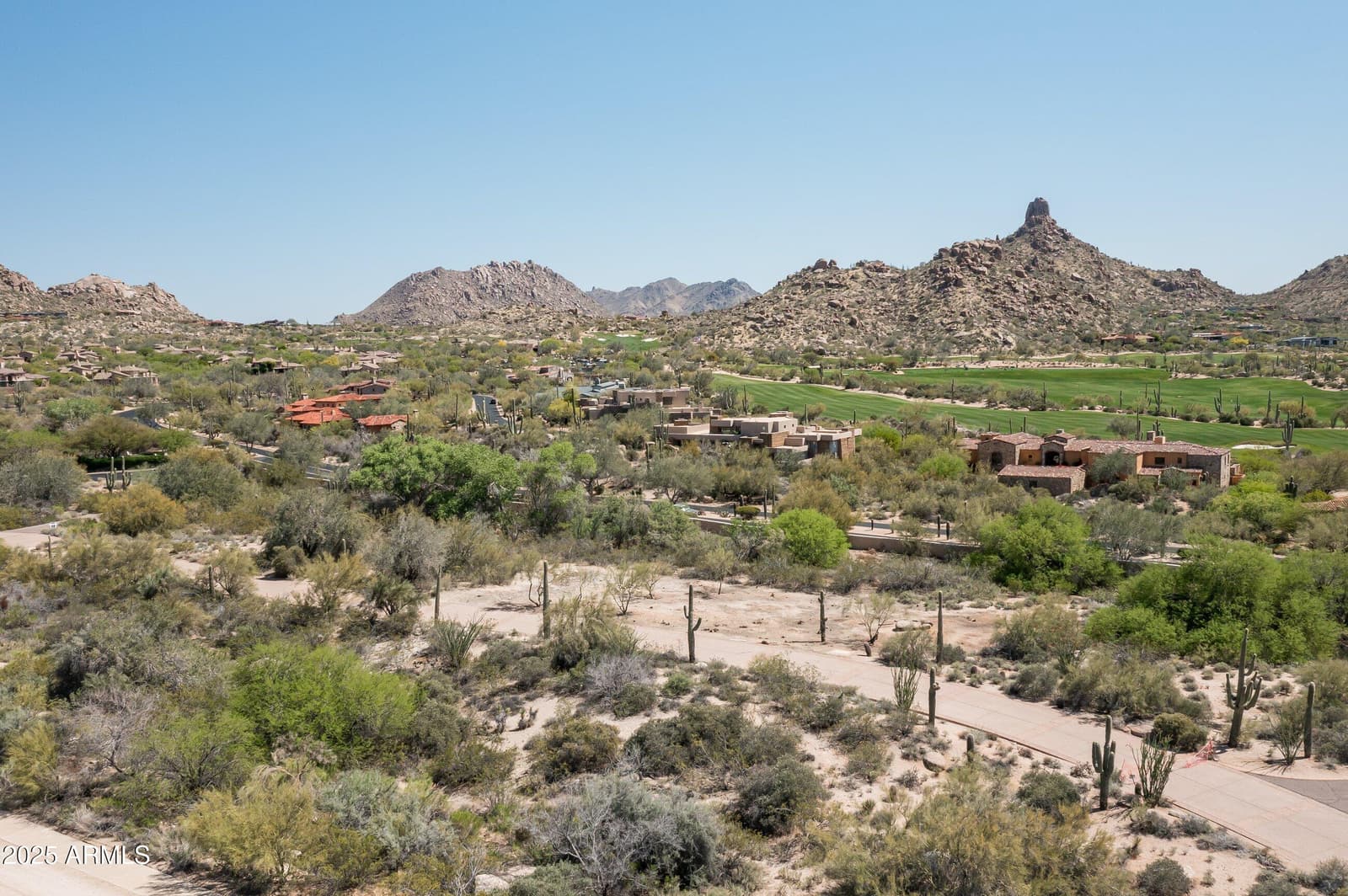 9804 E RUNNING DEER Trail, Scottsdale, AZ 85262 — photo 4 of 5