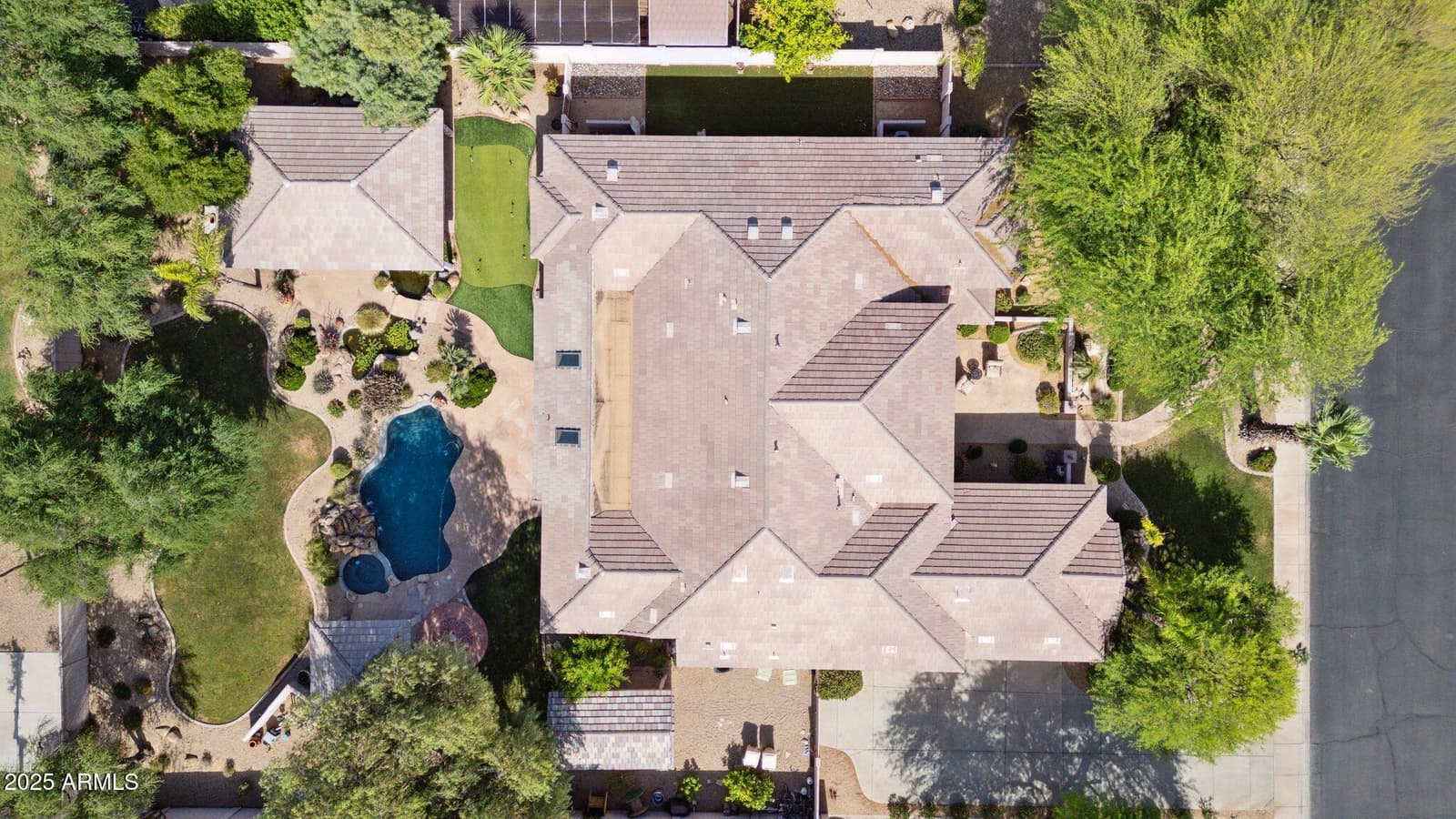 6428 W Eugie Avenue, Glendale, AZ 85304 — photo 48 of 58