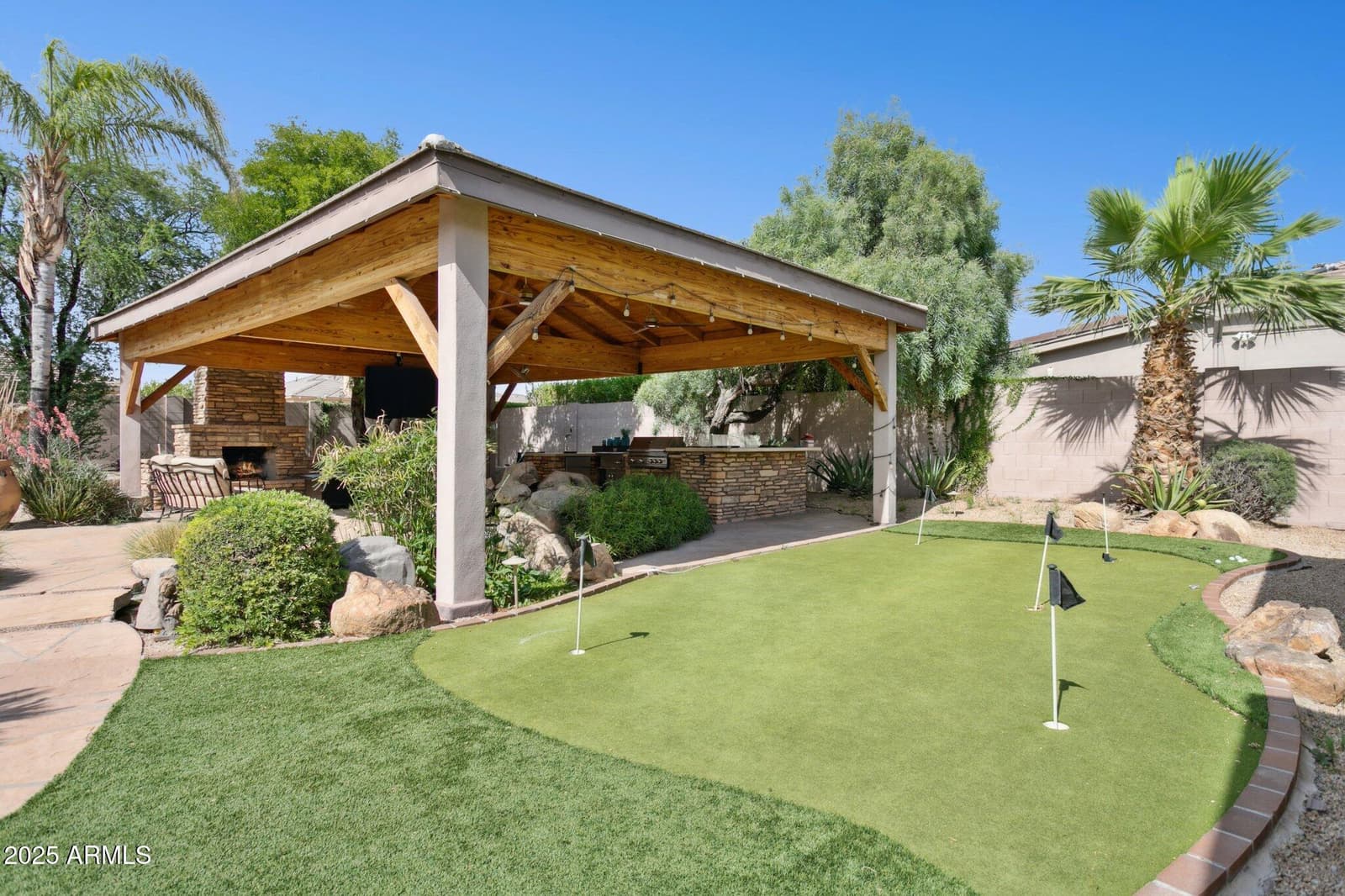 6428 W Eugie Avenue, Glendale, AZ 85304 — photo 35 of 58