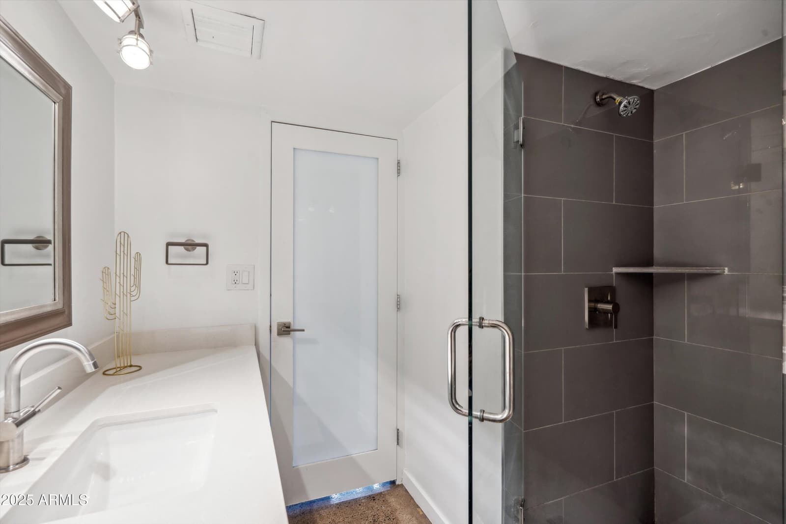 805 N 4TH Avenue 208, Phoenix, AZ 85003 — photo 12 of 20