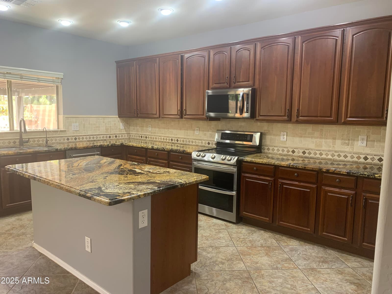 35743 W CARTEGNA Lane, Maricopa, AZ 85138 — photo 20 of 101