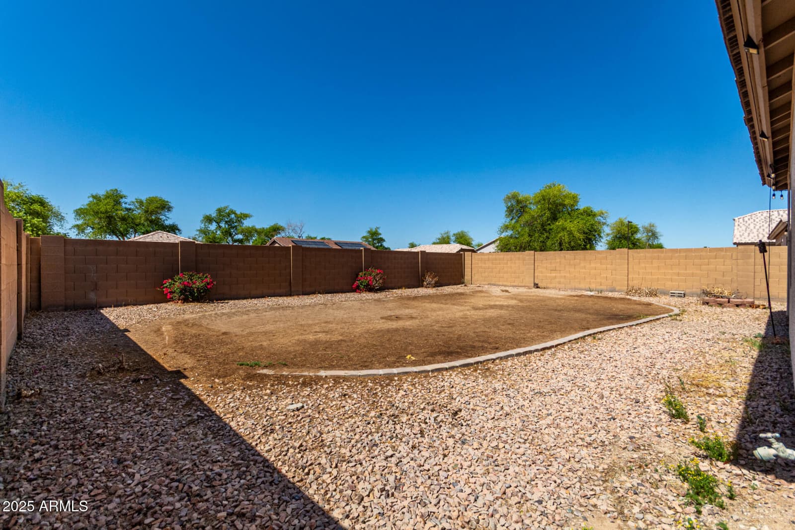 1634 E HARWELL Road, Phoenix, AZ 85042 — photo 33 of 44