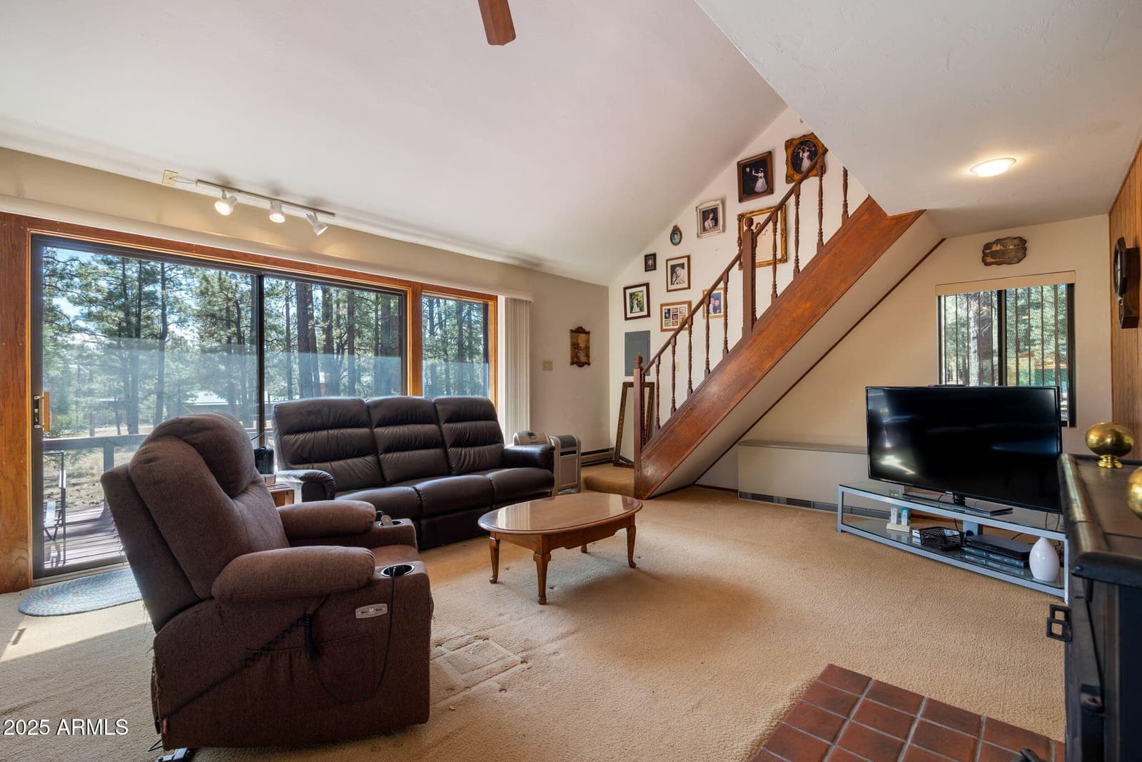 11 N COUNTY ROAD N1030 Street, Greer, AZ 85927 — photo 5 of 27