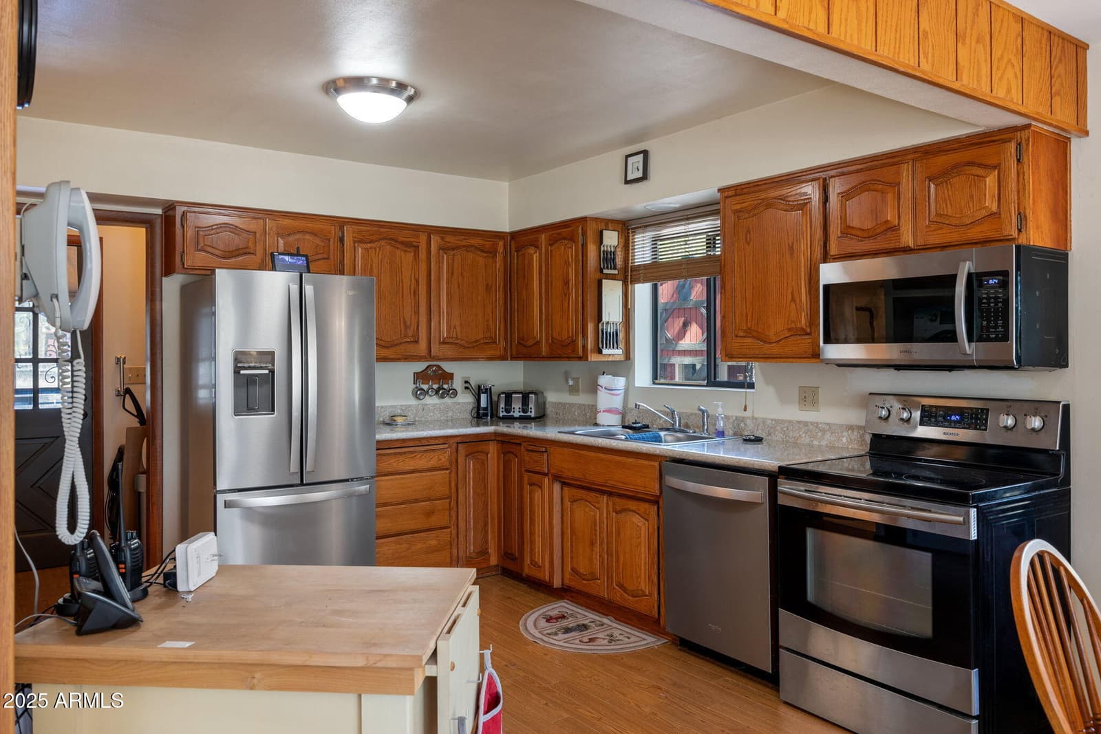11 N COUNTY ROAD N1030 Street, Greer, AZ 85927 — photo 8 of 27