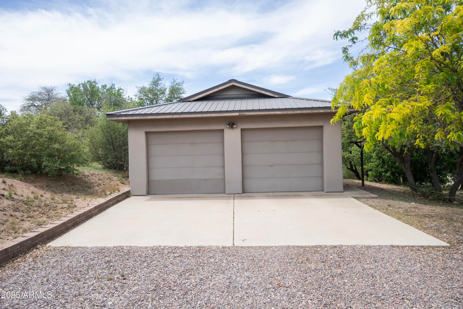 770 S Grisby Road, Skull Valley, AZ 86338 — photo 34 of 58