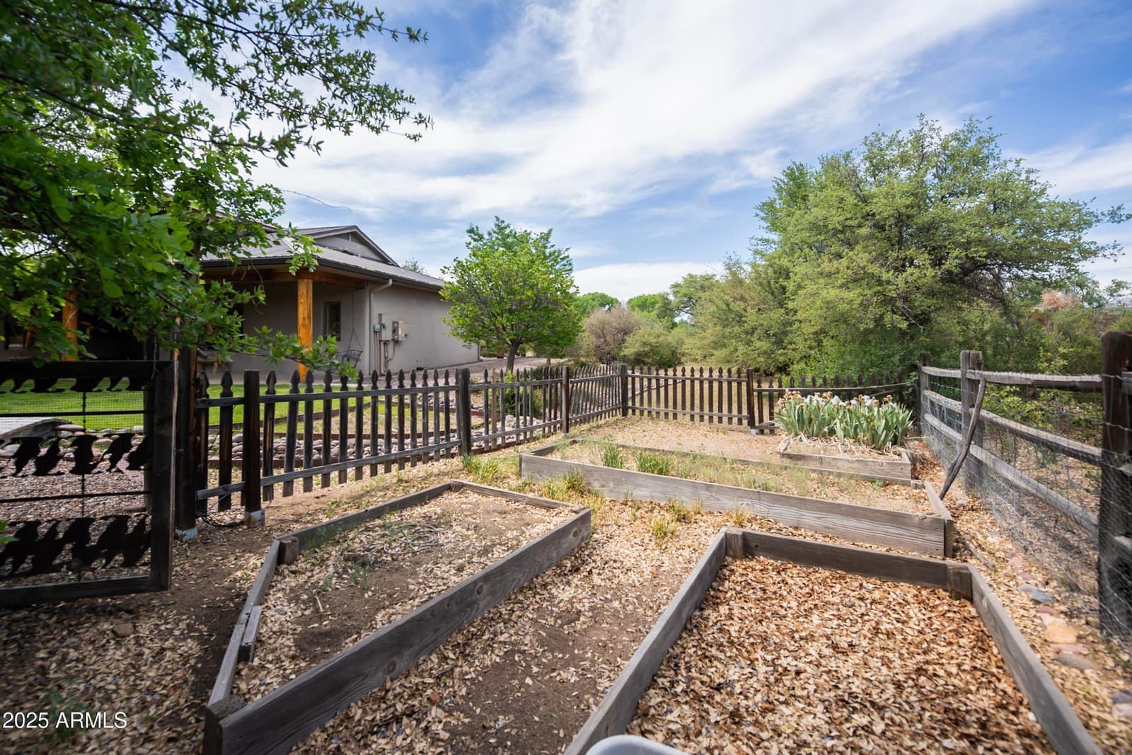 770 S Grisby Road, Skull Valley, AZ 86338 — photo 51 of 58