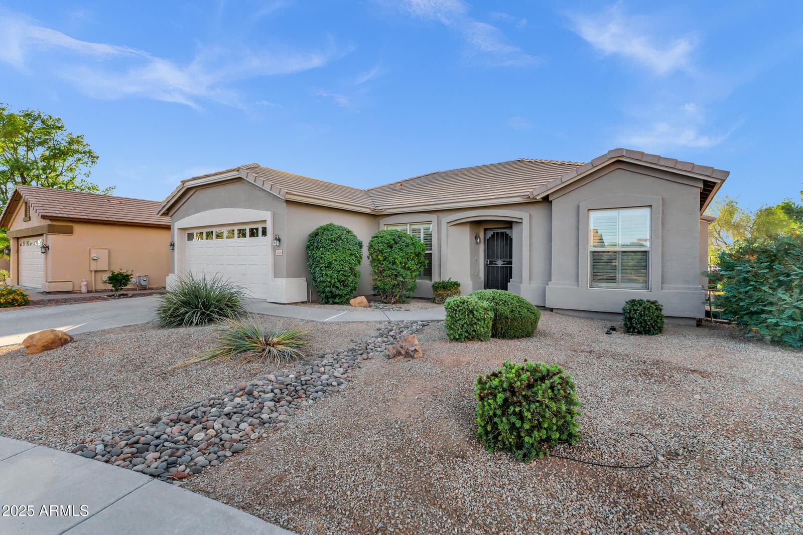 3640 E TORREY PINES Lane, Chandler, AZ 85249 — photo 6 of 66