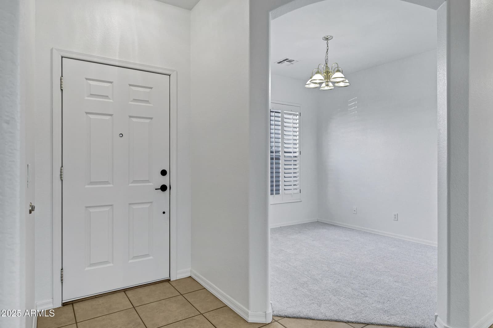 3640 E TORREY PINES Lane, Chandler, AZ 85249 — photo 11 of 66