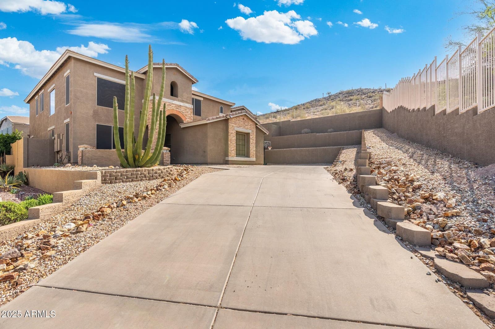 6202 W MAYA Drive, Phoenix, AZ 85083 — photo 2 of 43
