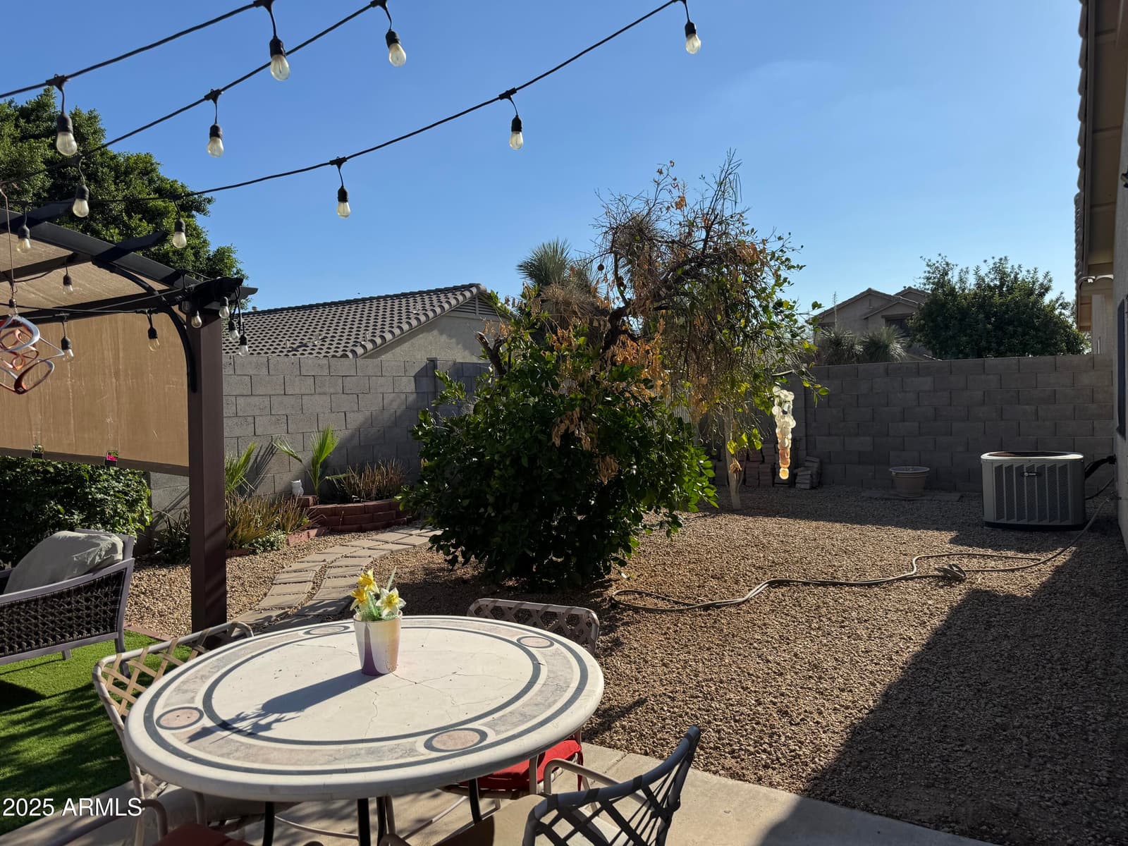 8927 W PARADISE Drive, Peoria, AZ 85345 — photo 11 of 31