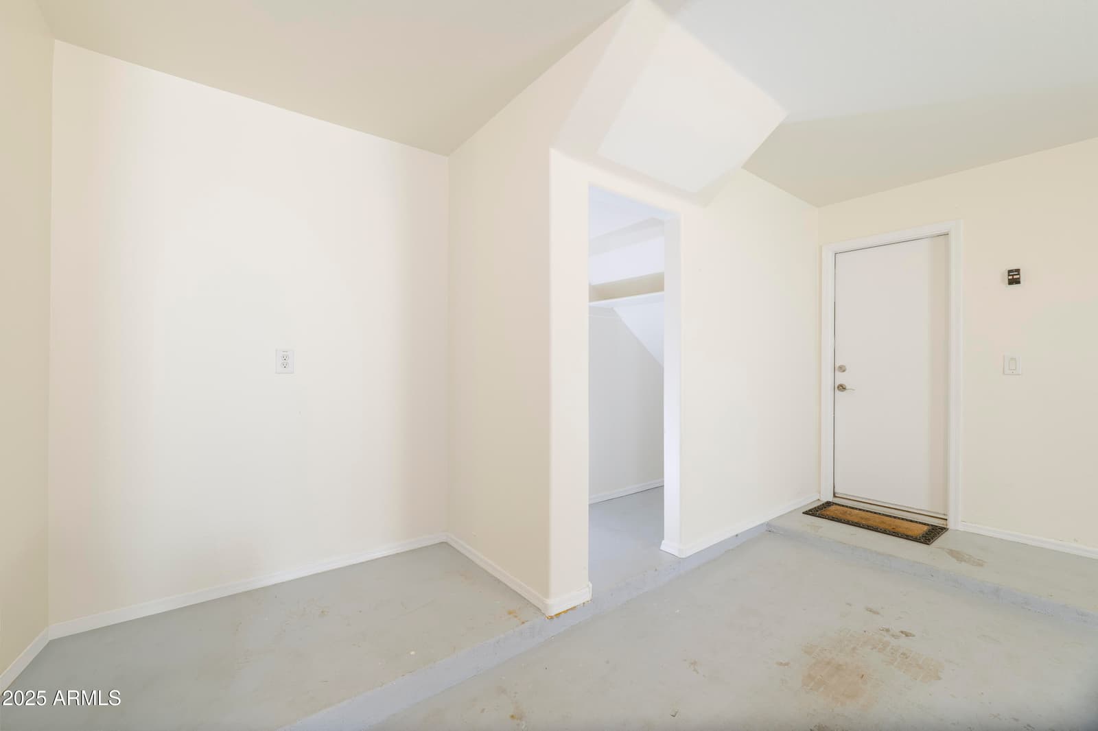 5749 S 21ST Terrace, Phoenix, AZ 85040 — photo 17 of 29