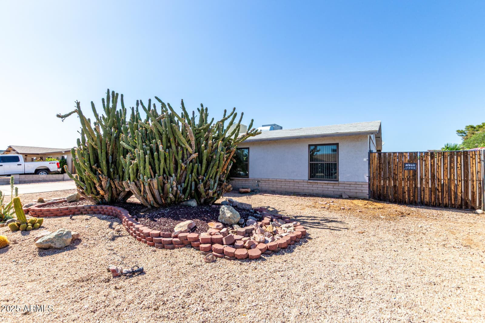 4740 W BLOOMFIELD Road, Glendale, AZ 85304 — photo 3 of 34