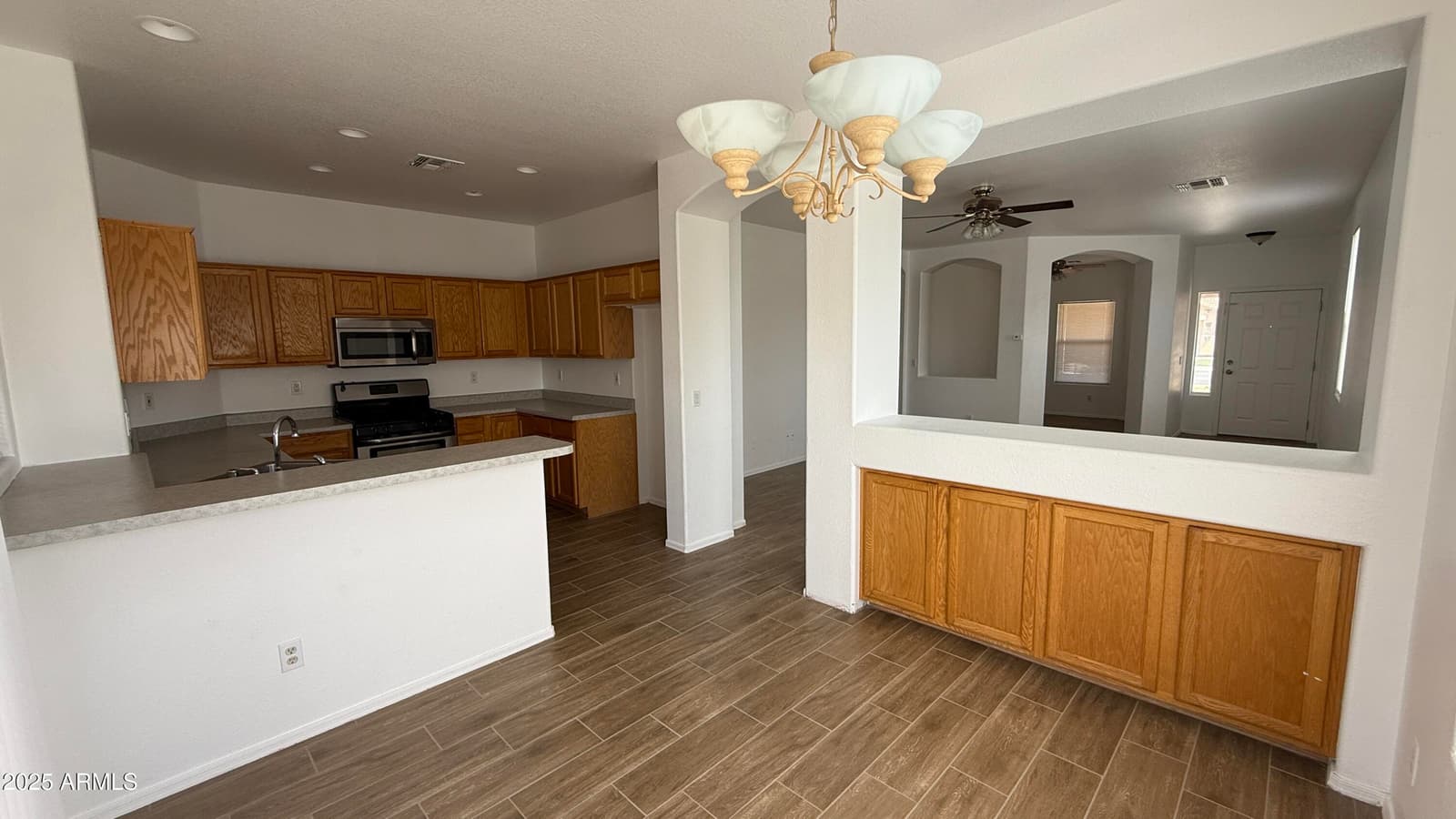 12505 W ADAMS Street, Avondale, AZ 85323 — photo 6 of 41