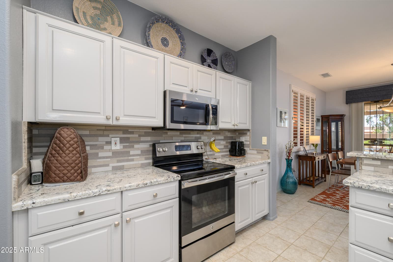 16287 W WILLOW CREEK Lane, Surprise, AZ 85374 — photo 12 of 36