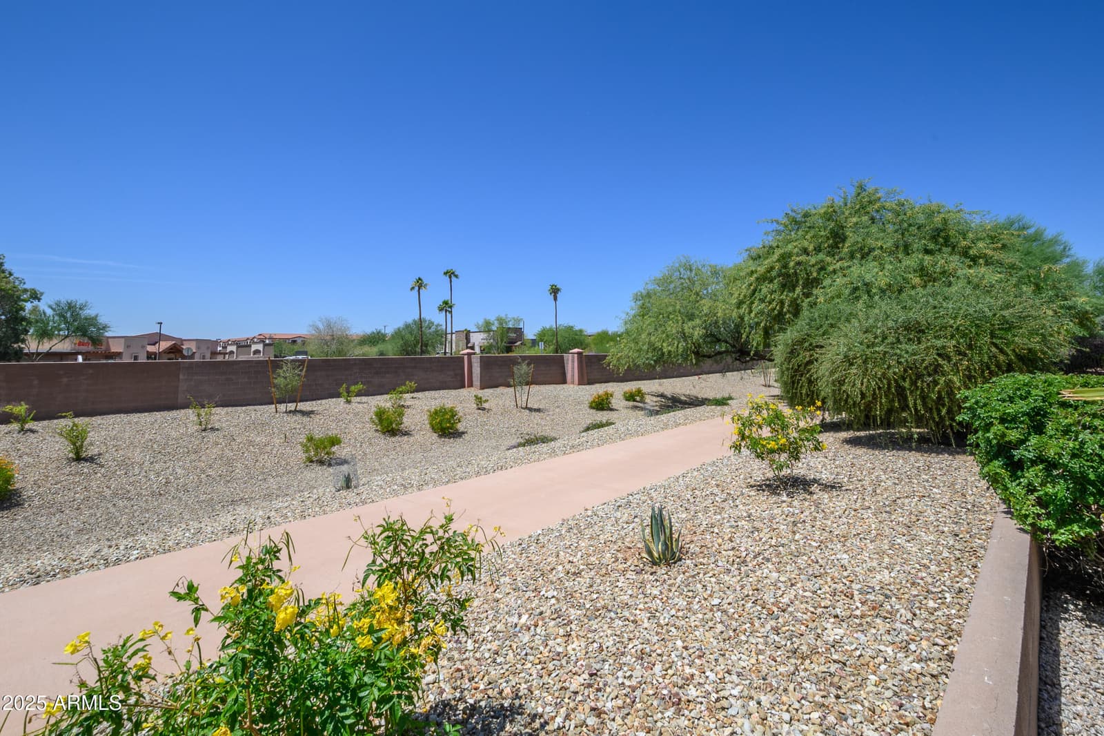 16287 W WILLOW CREEK Lane, Surprise, AZ 85374 — photo 30 of 36