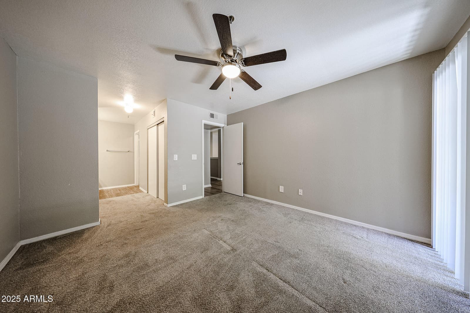 2025 E CAMPBELL Avenue 137, Phoenix, AZ 85016 — photo 13 of 19