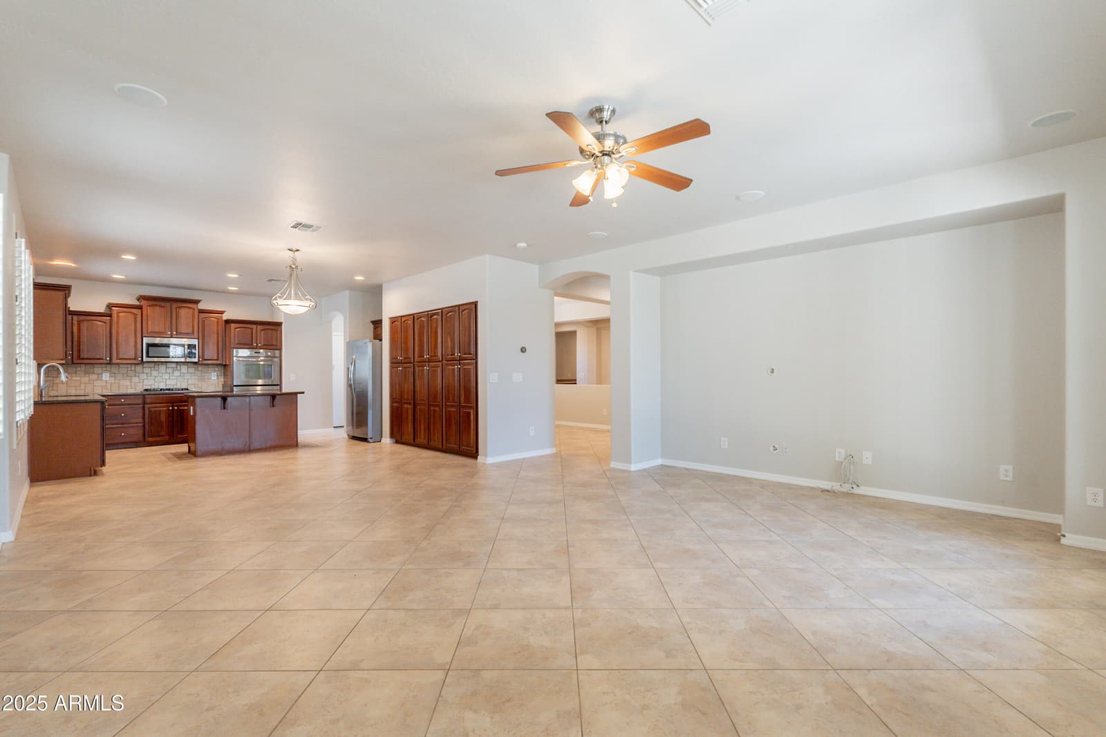 3173 E CANYON Way, Chandler, AZ 85249 — photo 15 of 64