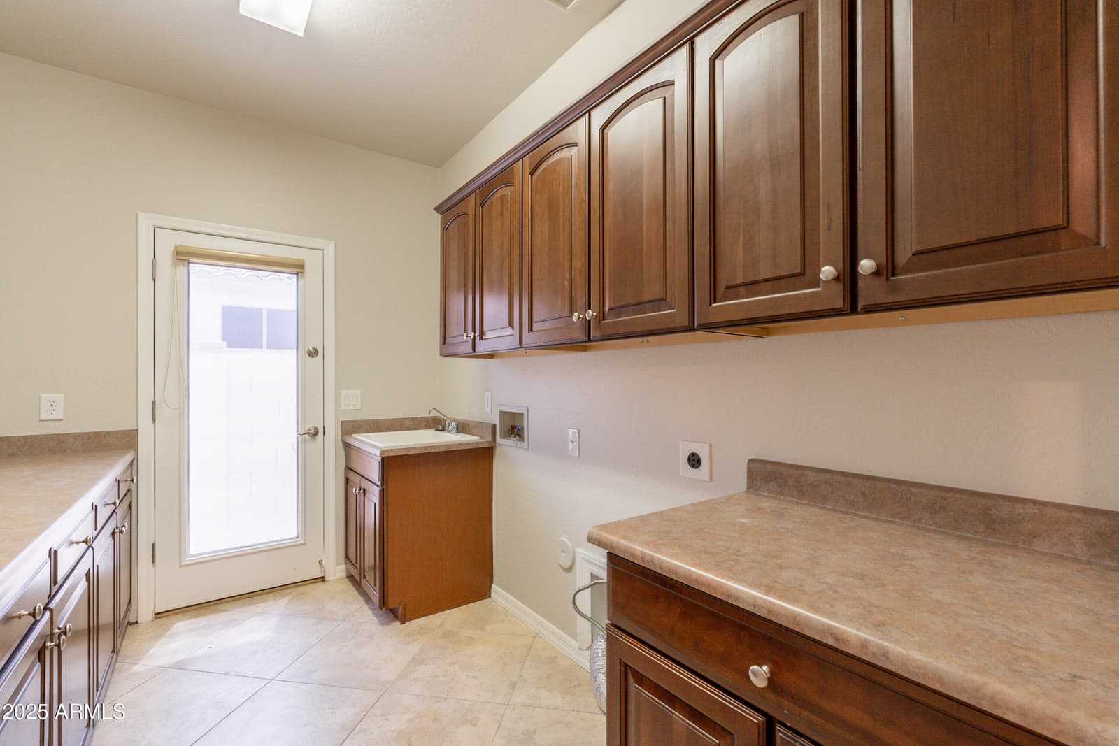 3173 E CANYON Way, Chandler, AZ 85249 — photo 37 of 64