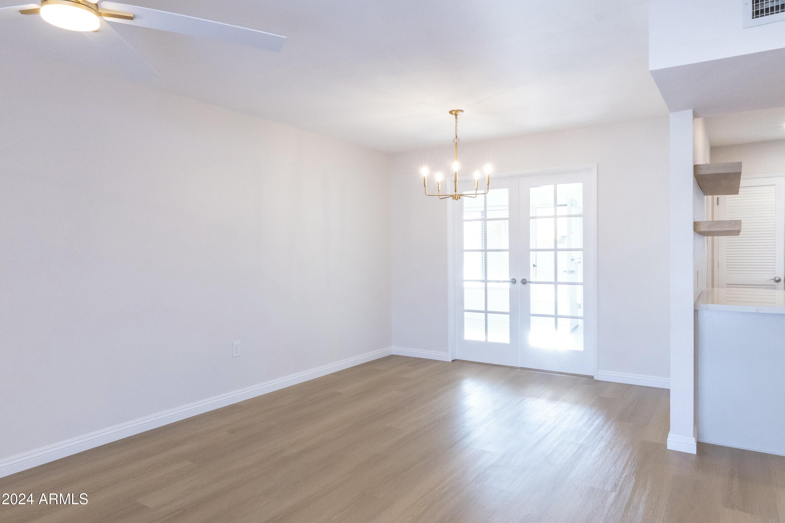 10514 W BRIGHT ANGEL Circle, Sun City, AZ 85351 — photo 3 of 31