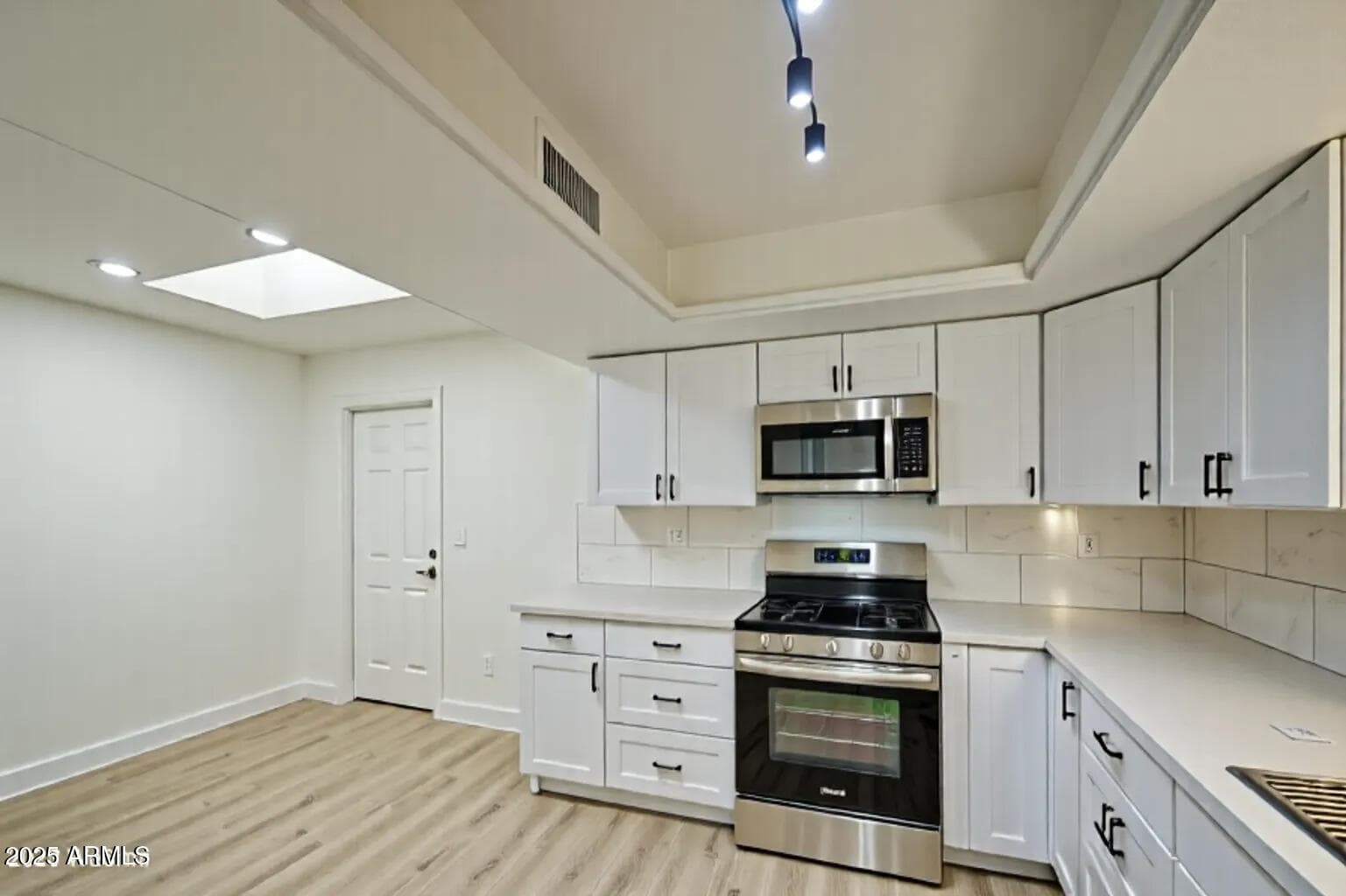 26405 S SNEAD Drive, Sun Lakes, AZ 85248 — photo 15 of 29