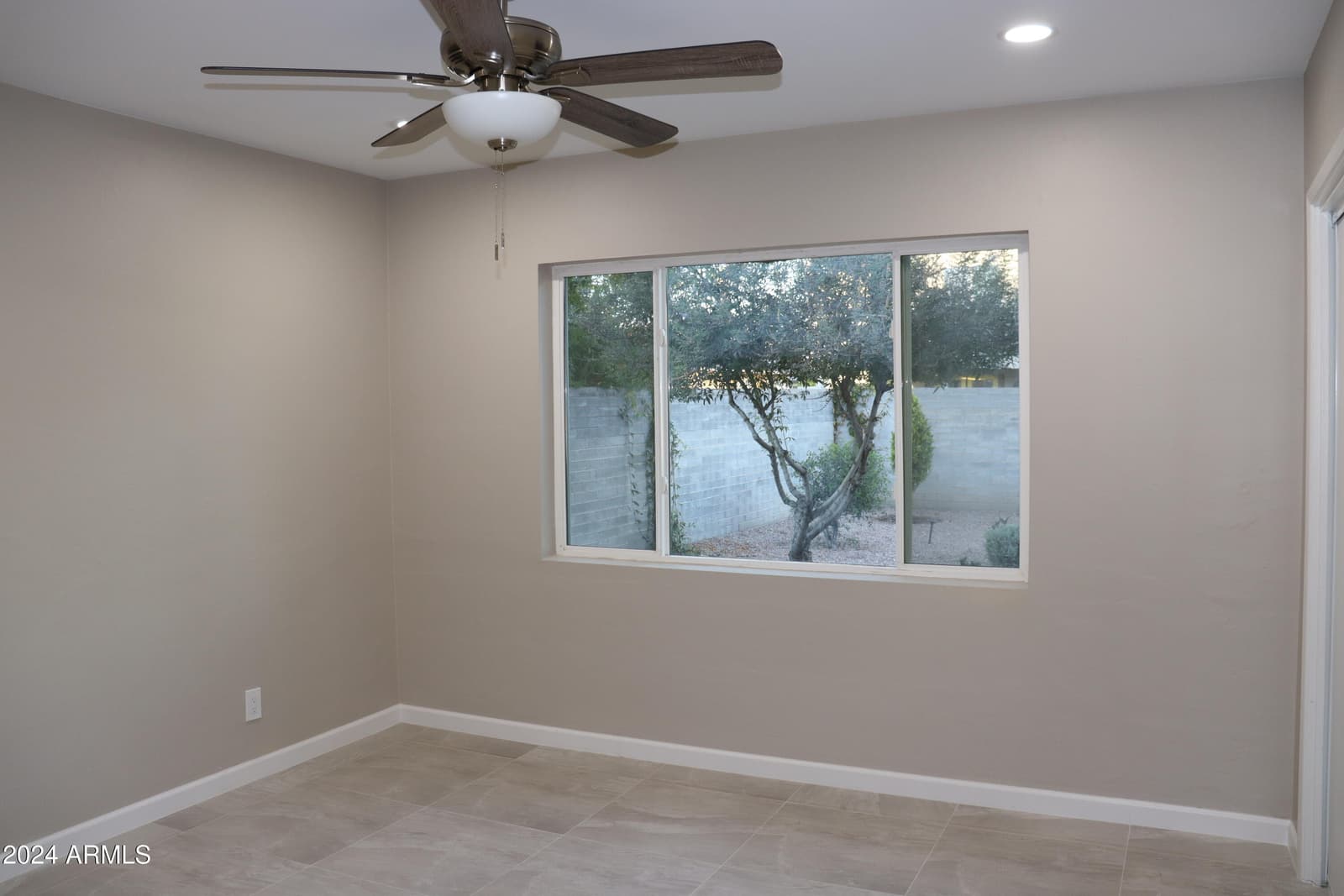 6702 E ALMERIA Road, Scottsdale, AZ 85257 — photo 13 of 23