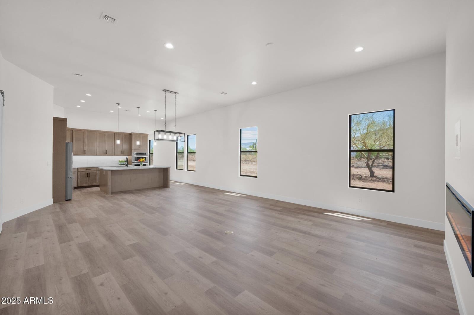 553 W Cavalry Road, New River, AZ 85087 — photo 9 of 23