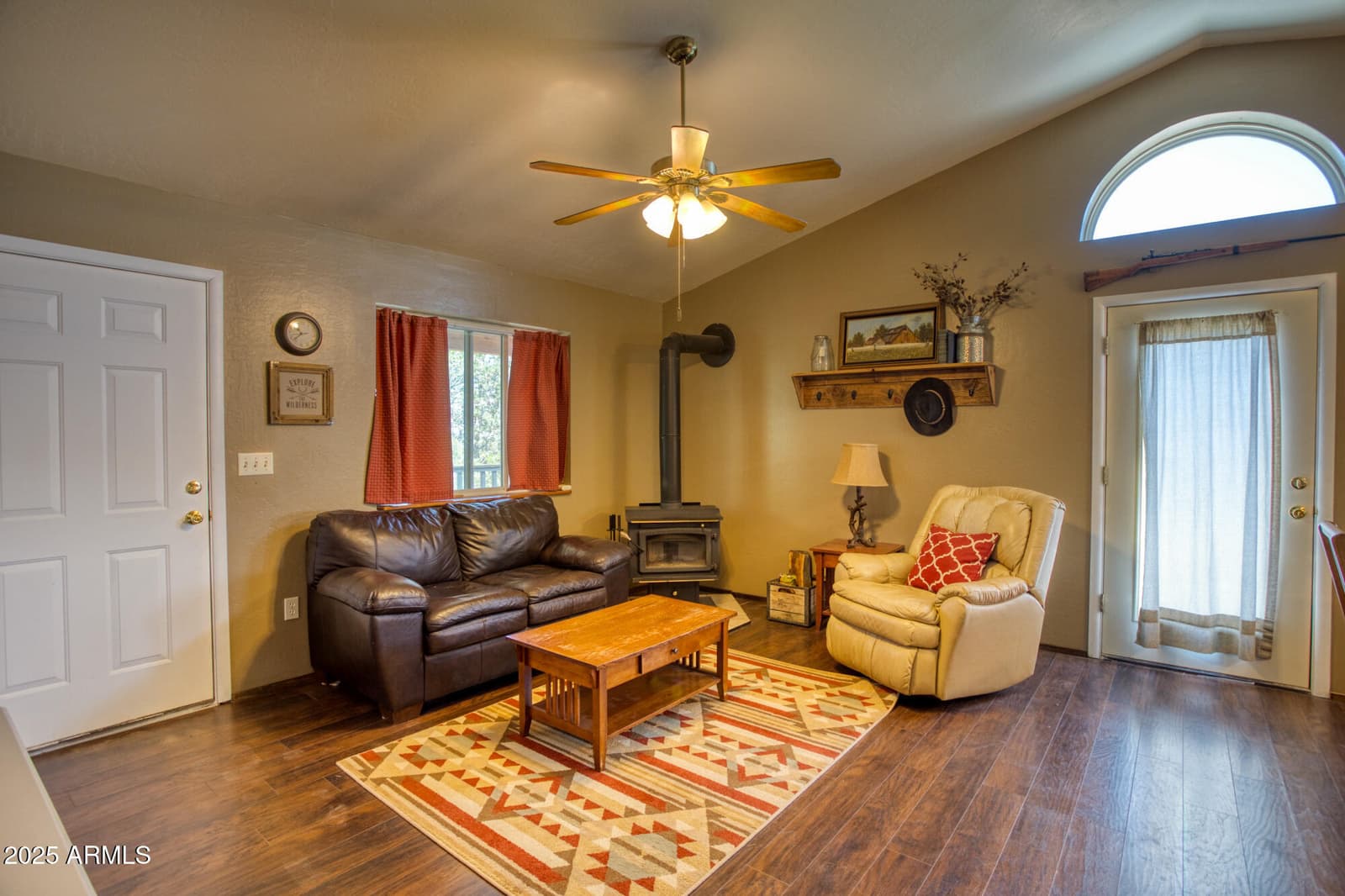 5449 HERD Street, Pinedale, AZ 85934 — photo 6 of 29