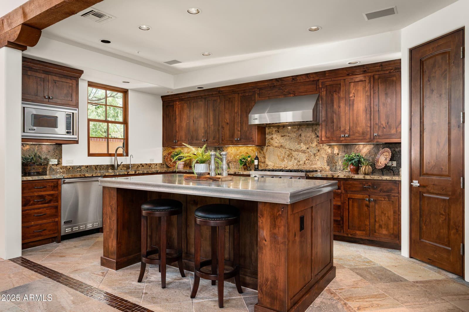 10597 E RISING SUN Drive, Scottsdale, AZ 85262 — photo 14 of 53