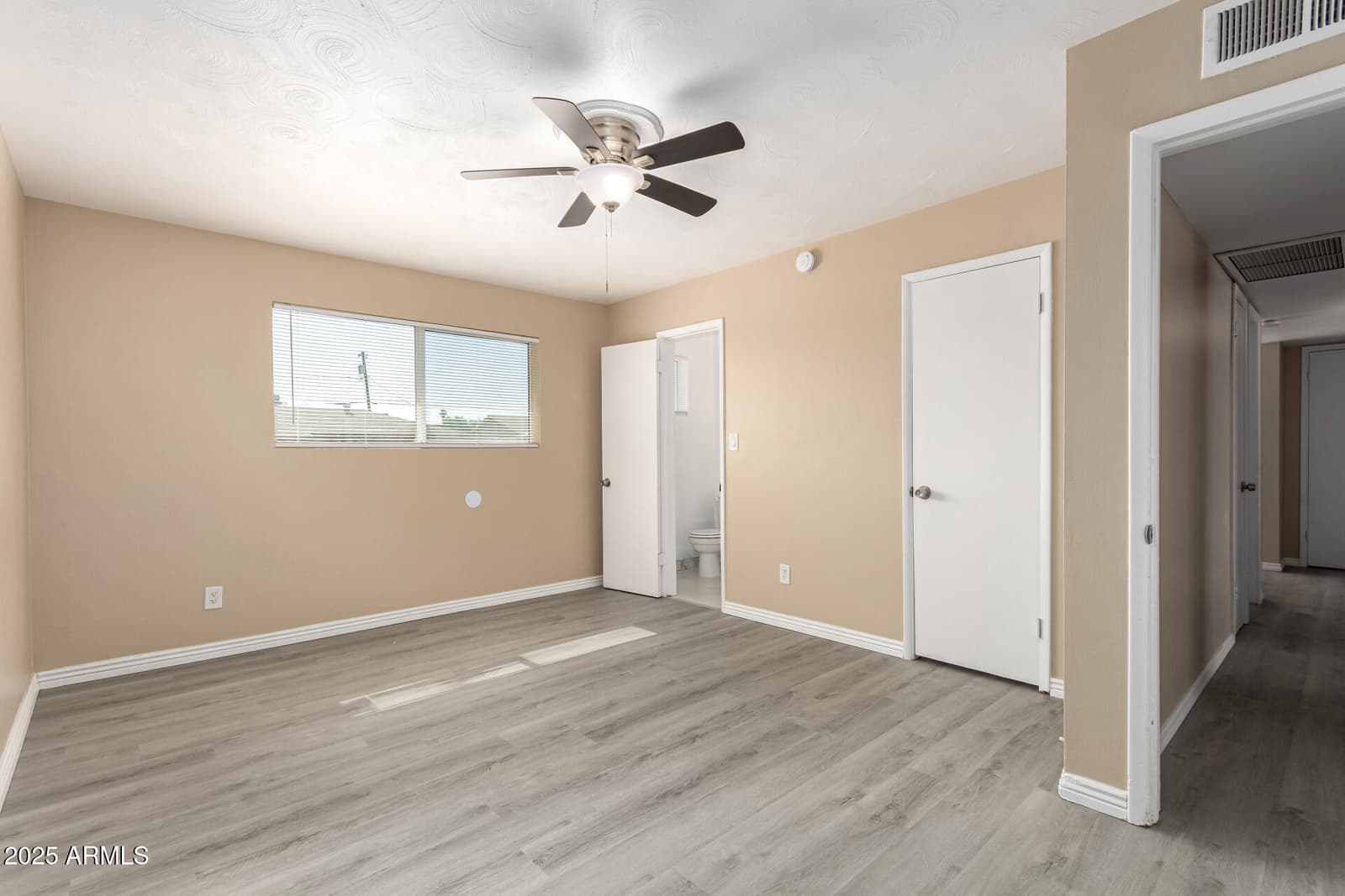 749 S Lazona Drive, Mesa, AZ 85204 — photo 13 of 22
