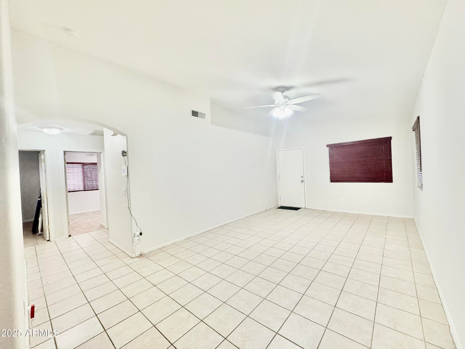 730 W OCOTILLO Street, Casa Grande, AZ 85122 — photo 4 of 15