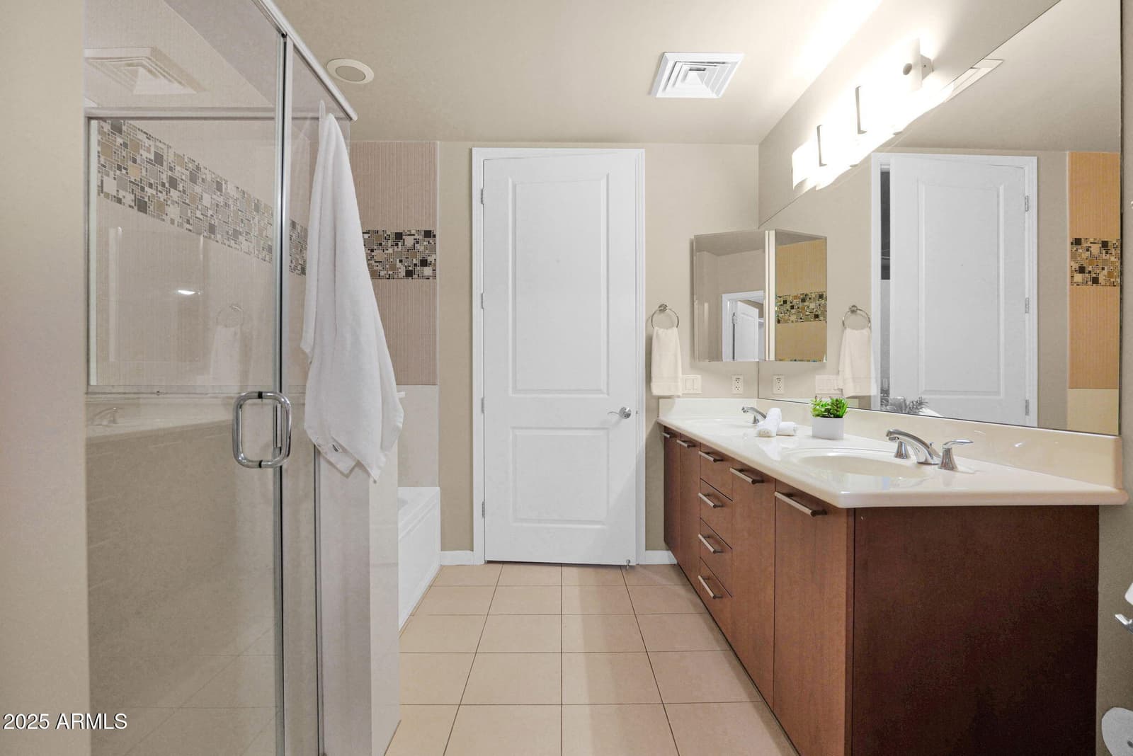 1 E LEXINGTON Avenue 1101, Phoenix, AZ 85012 — photo 18 of 28