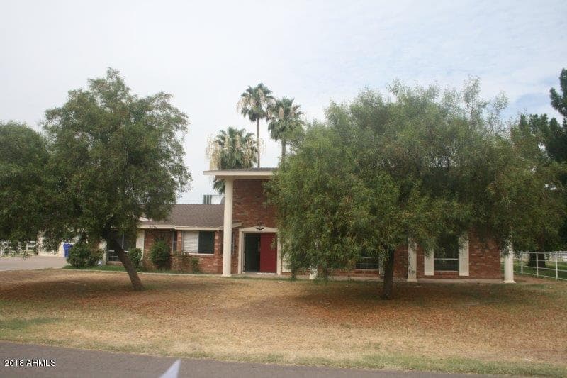 804 N ALZORA Way, Tolleson, AZ 85353 — photo 5 of 51