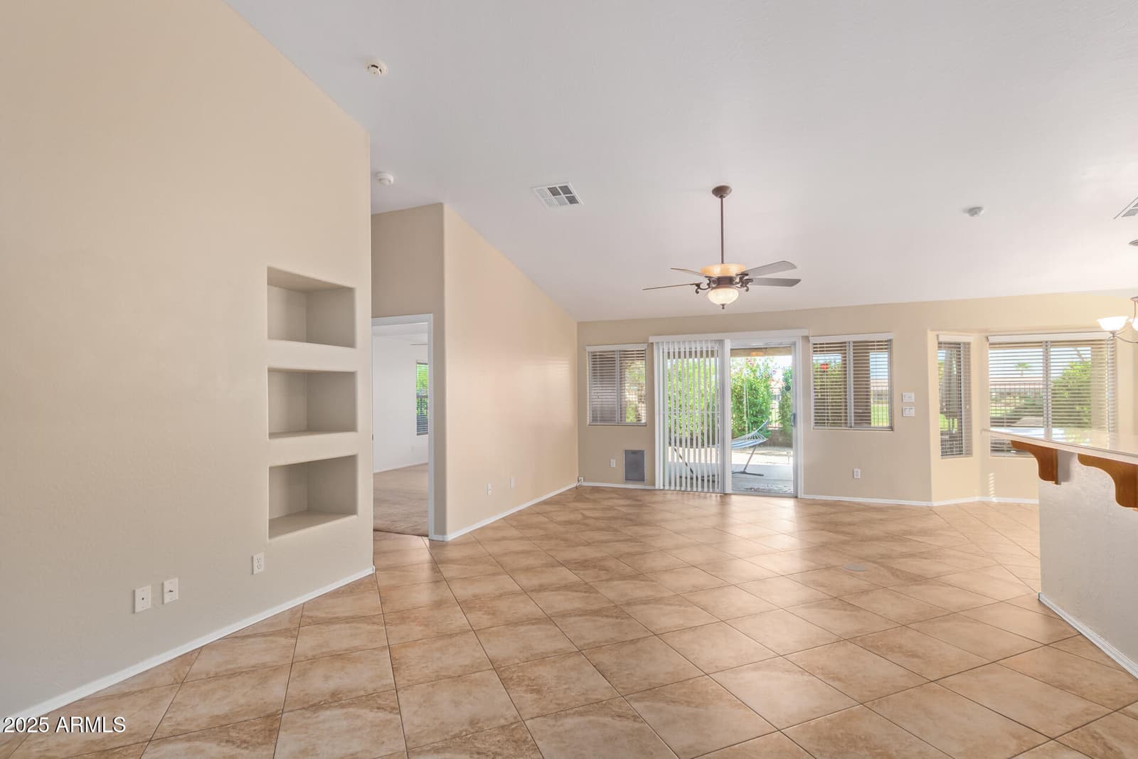 2384 E ANTIGUA Drive, Casa Grande, AZ 85194 — photo 3 of 39