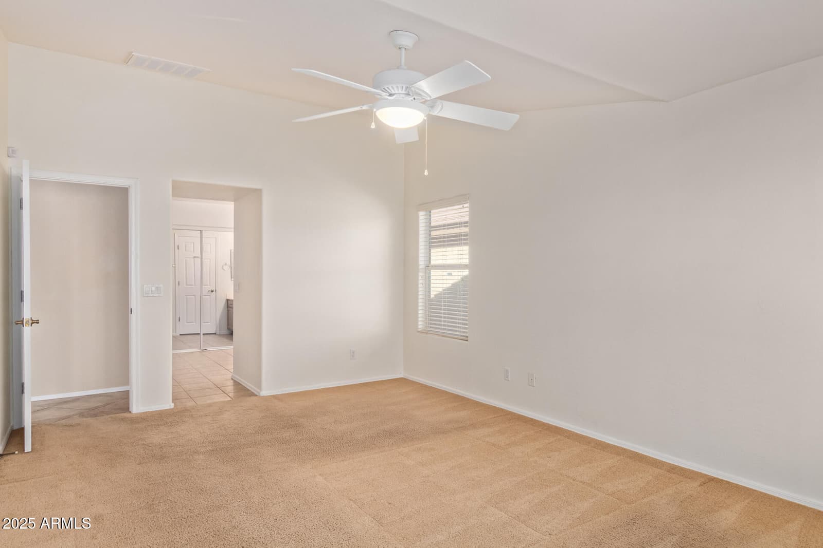 2384 E ANTIGUA Drive, Casa Grande, AZ 85194 — photo 17 of 39
