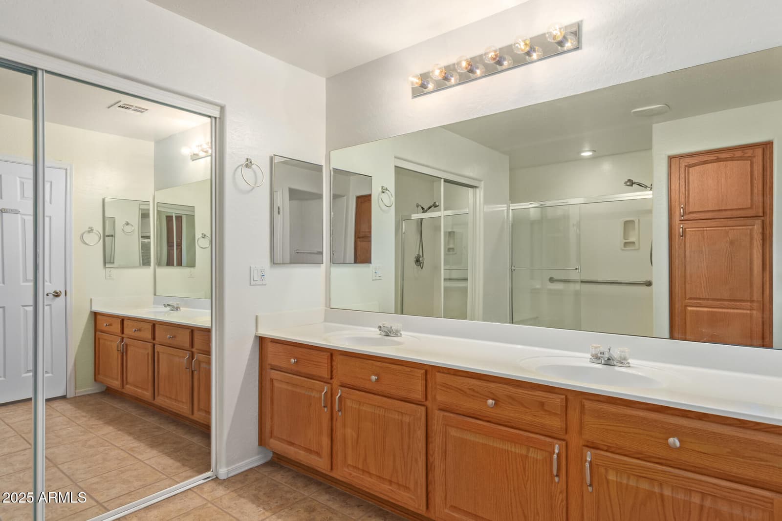 2384 E ANTIGUA Drive, Casa Grande, AZ 85194 — photo 18 of 39