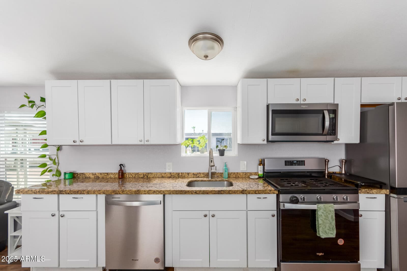 320 E MCKELLIPS Road 188, Mesa, AZ 85201 — photo 13 of 28