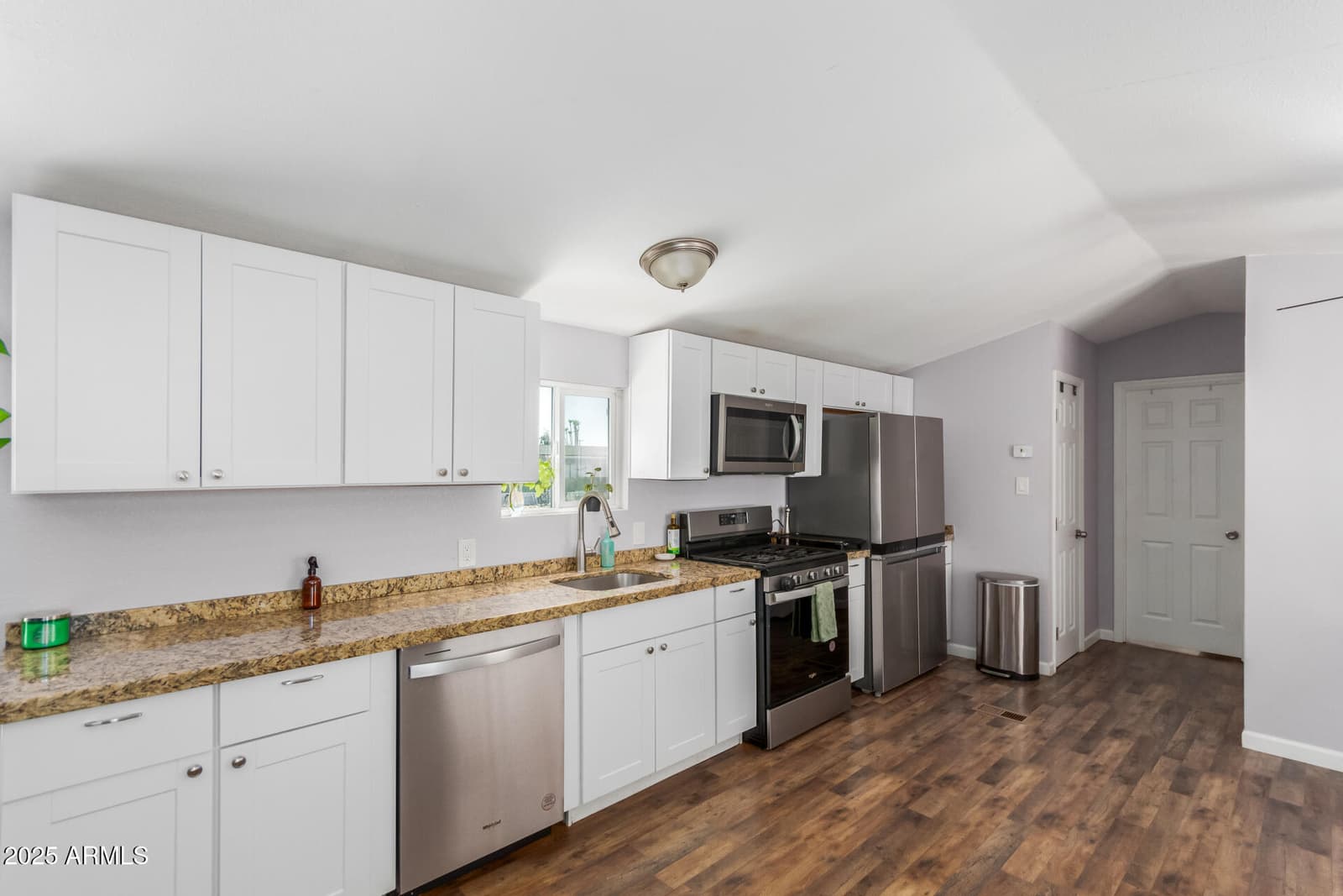320 E MCKELLIPS Road 188, Mesa, AZ 85201 — photo 14 of 28