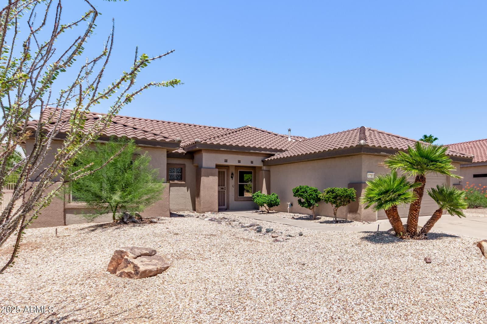 15890 W AUTUMN SAGE Drive, Surprise, AZ 85374 — photo 3 of 32
