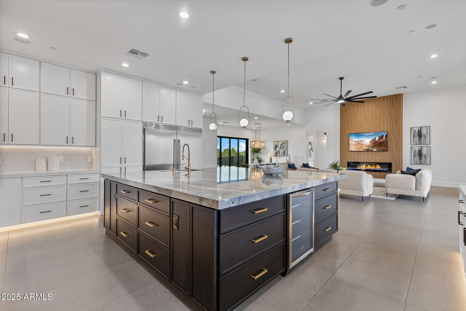 2309 E SOUTH MOUNTAIN Avenue, Phoenix, AZ 85042 — photo 41 of 118